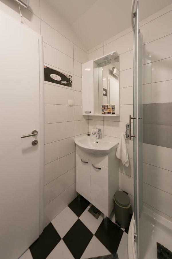 Apartman Urban Nature Otocac Luaran gambar